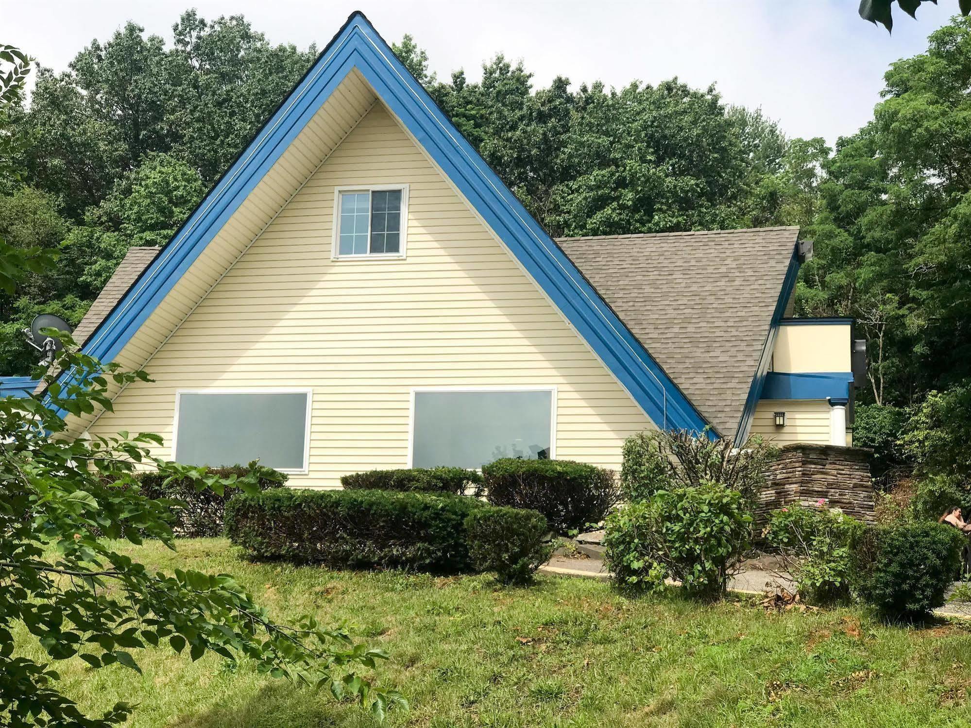 Motel 6-Holyoke, Ma Вестфілд Екстер'єр фото