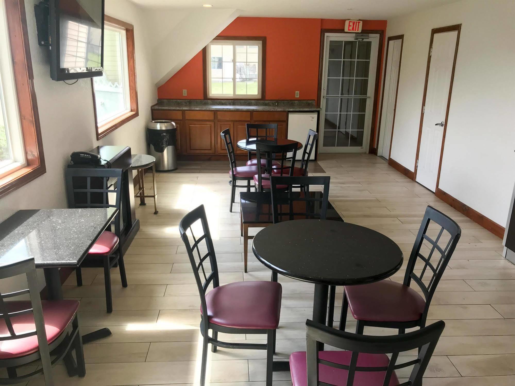 Motel 6-Holyoke, Ma Вестфілд Екстер'єр фото